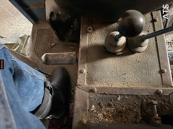 Ford 1979 4600 2X4 Traktor 17 of 25