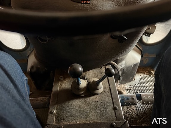 Ford 1979 4600 2X4 Traktor 18 of 25