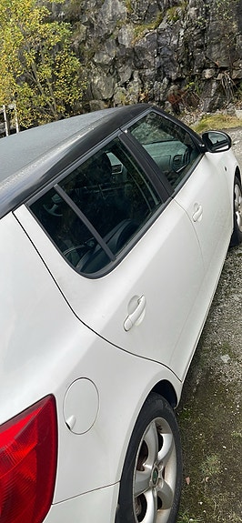 Skoda Fabia 8 of 8