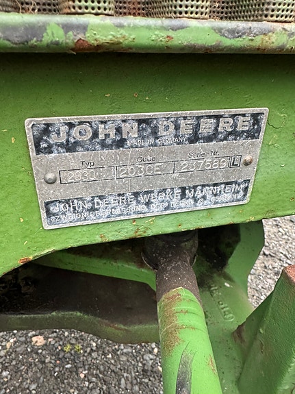 John Deere 2030 11 of 18