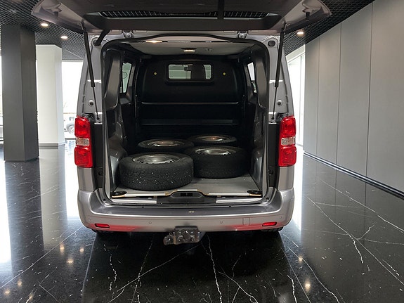Toyota Proace 7 of 17