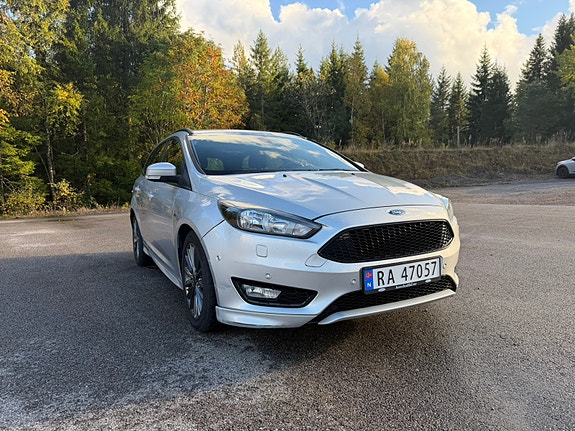 Ford Focus 3 of 13