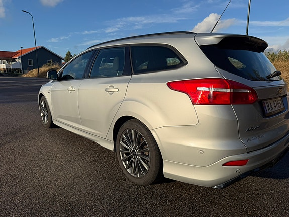 Ford Focus 11 of 13