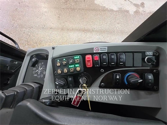 Cat 908M 11 of 14
