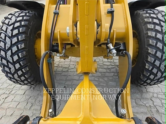 Cat 908M 7 of 14