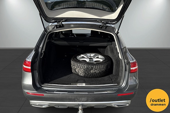 Mercedes-Benz E220 d 5 of 26