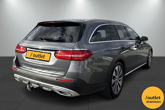 Mercedes-Benz E220 d 6 of 26