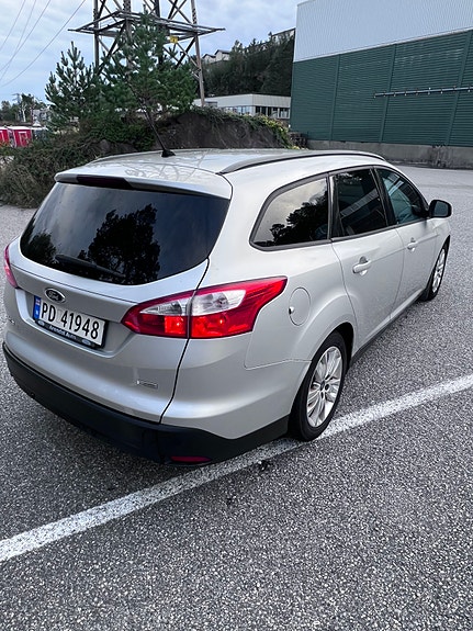 Ford Focus 5 of 11