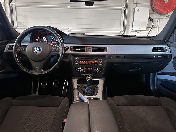 BMW 320d 13 of 27