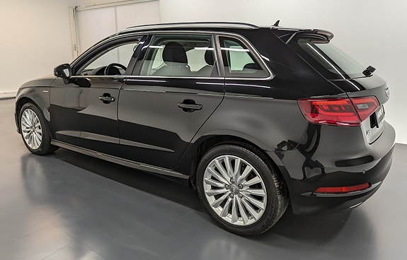 Audi A3 9 of 30