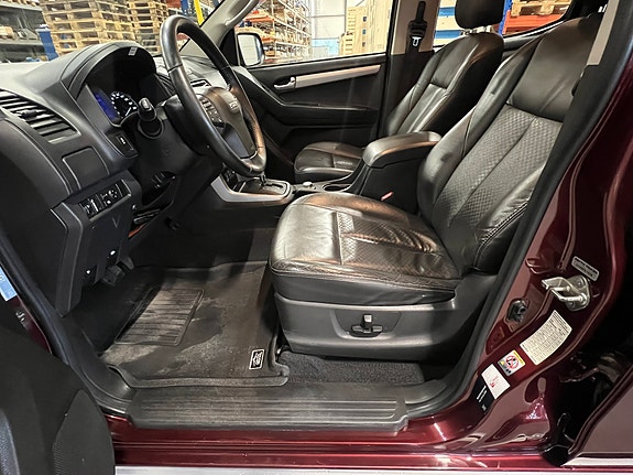 Isuzu D-max 16 of 30