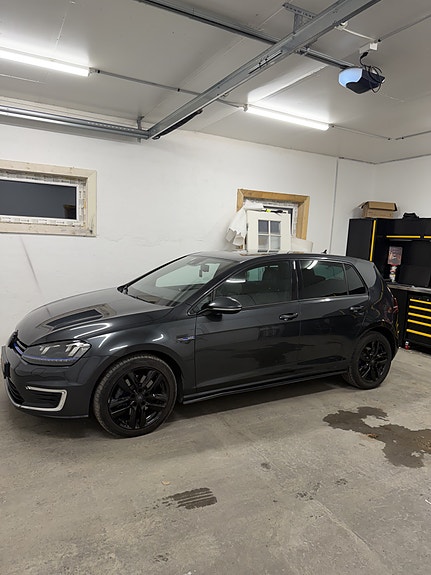 Volkswagen Golf VII 4 of 30