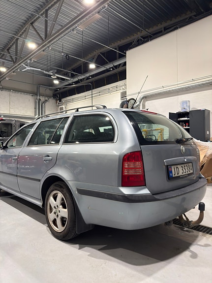 Skoda Octavia 7 of 17