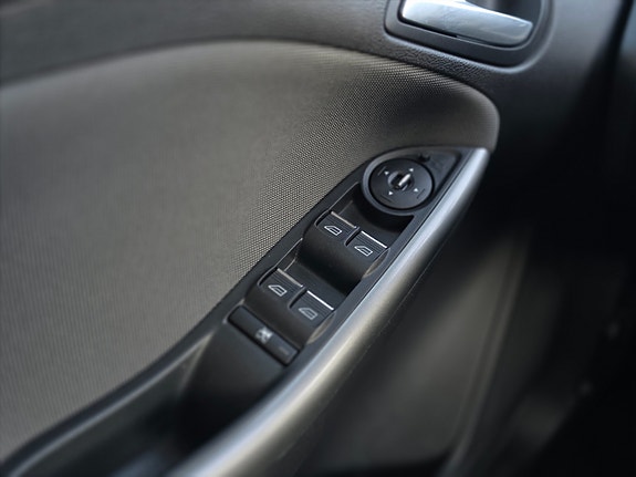 Ford Focus 20 of 24