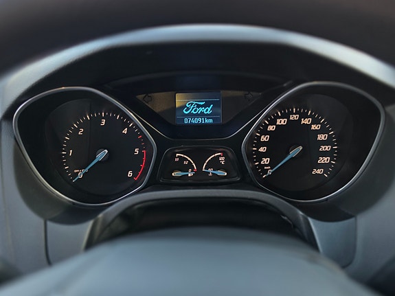 Ford Focus 14 of 24