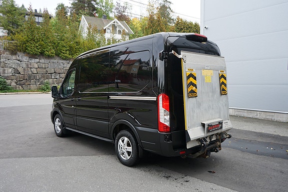 Ford Transit 4 of 30