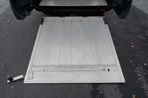 Ford Transit 17 of 30