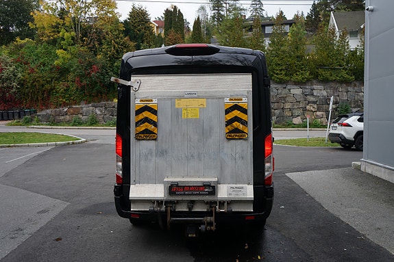 Ford Transit 6 of 30