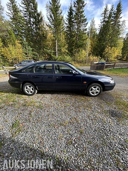 Mazda 626 6 of 7