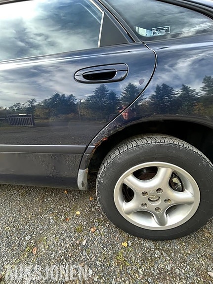 Mazda 626 2 of 7