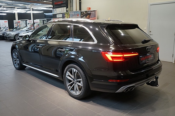Audi A4 allroad 4 of 30