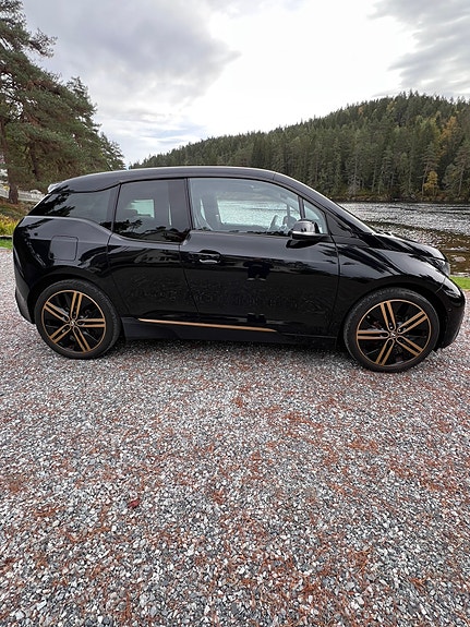 BMW i3 4 of 24