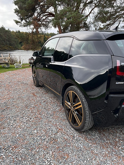 BMW i3 7 of 24