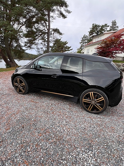 BMW i3 8 of 24