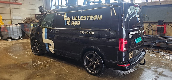 Volkswagen Transporter 4 of 23