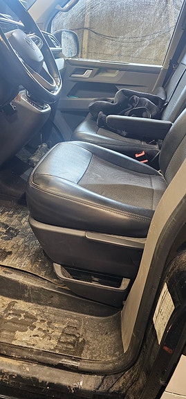 Volkswagen Transporter 12 of 23