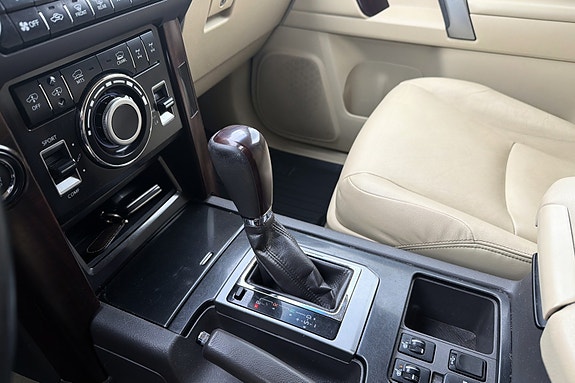 Toyota Land Cruiser 19 of 19