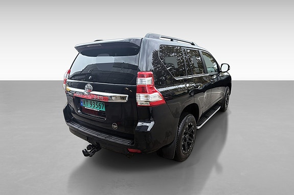 Toyota Land Cruiser 6 of 19