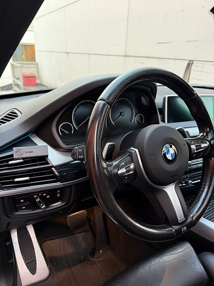 BMW X5 8 of 30