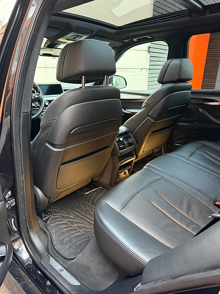 BMW X5 11 of 30