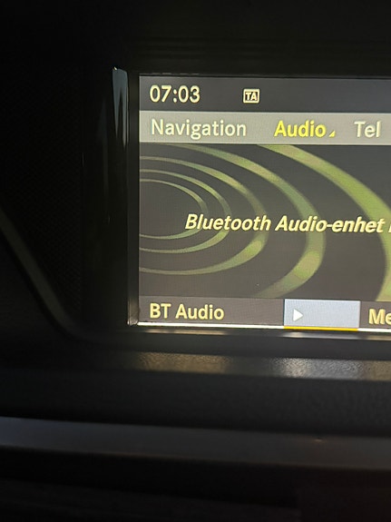 Mercedes-Benz E200 d 24 of 28