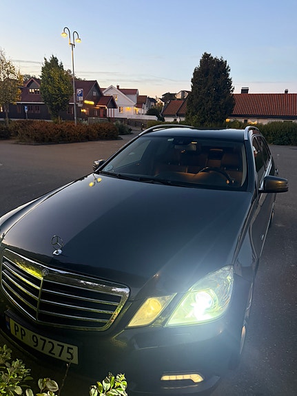 Mercedes-Benz E200 d 2 of 28