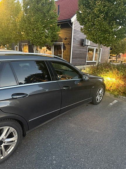 Mercedes-Benz E200 d 5 of 28