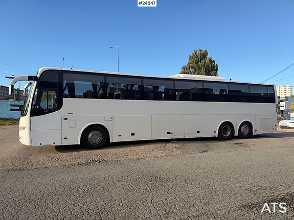 Volvo 9700 H Turbuss – 53 + 1 + 1 8 of 30