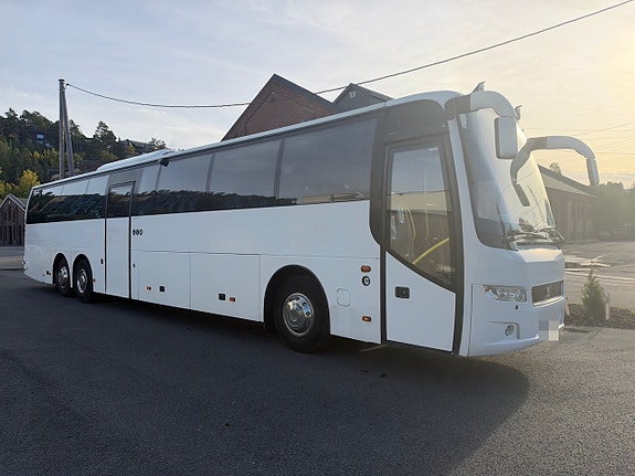 Volvo 9700S Turbuss – 59 + 1 Seter SE VIDEO 2 of 30