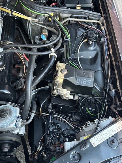 Mercedes-Benz 420 SEC 15 of 16