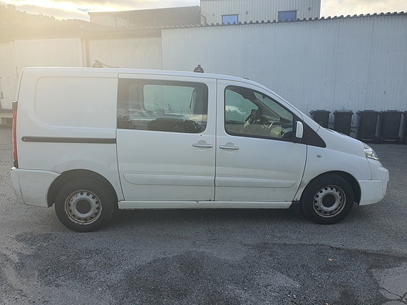 Toyota Proace 5 of 12