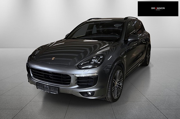 Porsche Cayenne S 3 of 27