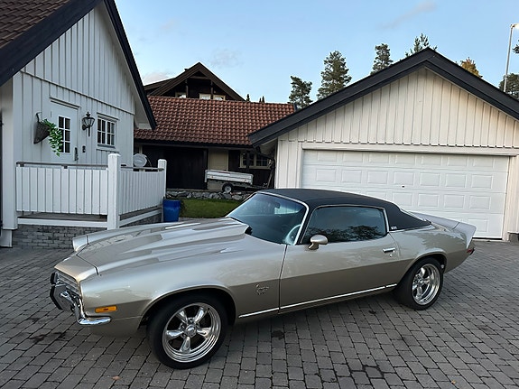 Chevrolet Camaro 6 of 23