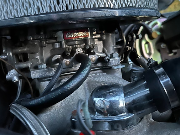 Chevrolet Camaro 19 of 23