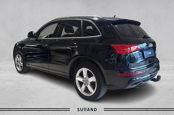 Audi Q5 3 of 24