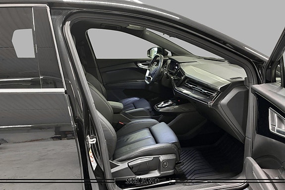 Audi Q4 e-tron 15 of 18