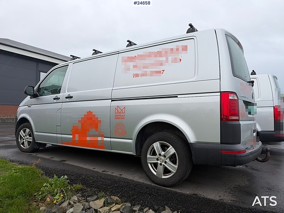 Volkswagen Transporter 4 of 30