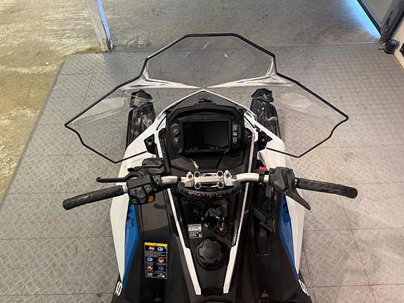 Polaris Prostar S4 Nordic Pro 7 of 7