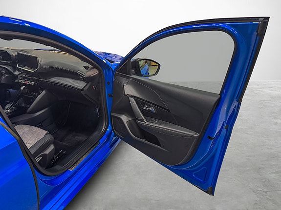 Peugeot 208 18 of 30