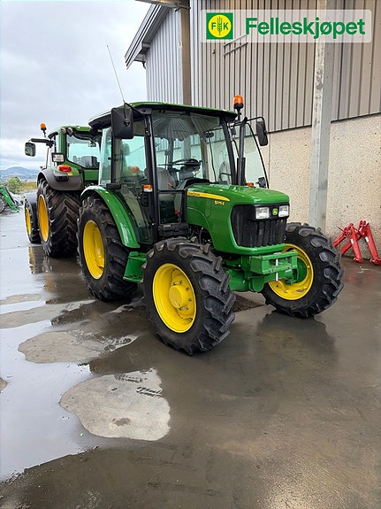 John Deere 5075E 18 of 22